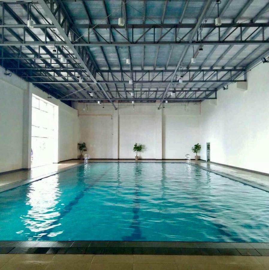 Sabina'S Place Wind Residences Tagaytay タガイタイ エクステリア 写真